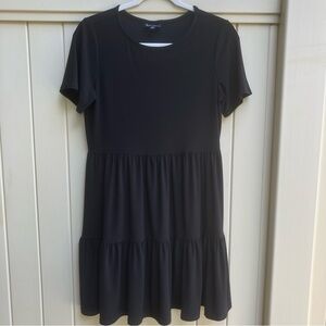 Nicole Miller New York tiered dress small black
